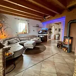 Вилла Ladolcevital Im Tiroler Holzhaus Бад-Эльстер