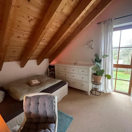 La Dolce Im Tiroler-holzhaus * Bad Elster